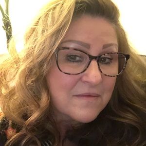 Meet your Posher, Jacqueline